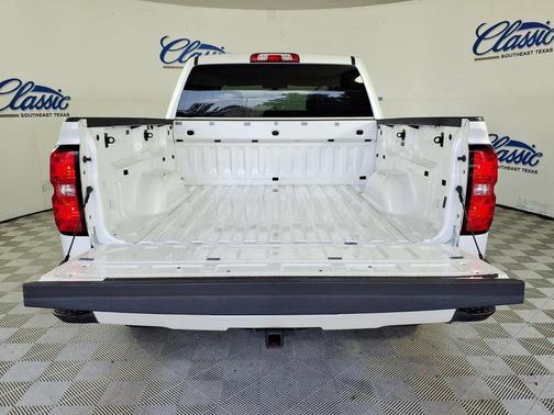 White 2018 Chevrolet Silverado 1500 2LT