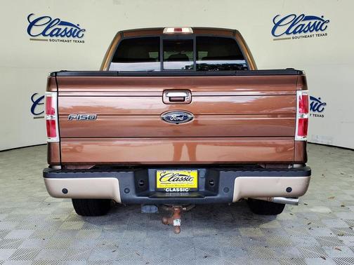 Gold 2011 Ford F-150 Lariat