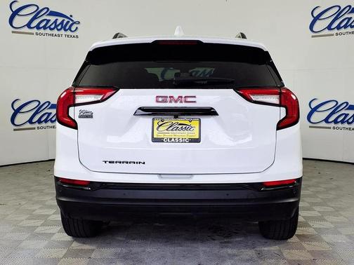 White 2024 GMC Terrain SLE