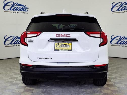 White 2024 GMC Terrain SLE