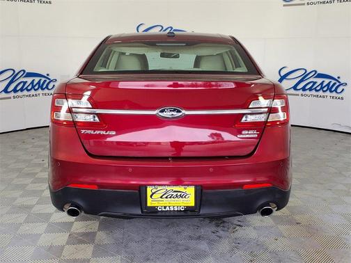 2014 Ford Taurus SEL