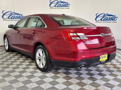 2014 Ford Taurus SEL