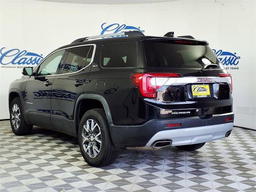 2023 GMC Acadia FWD SLT