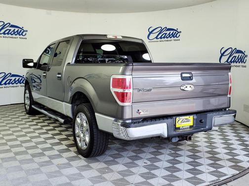 Gray 2013 Ford F-150 XLT