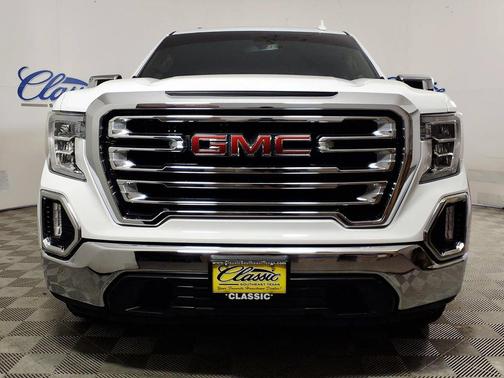 White 2021 GMC Sierra 1500 SLT