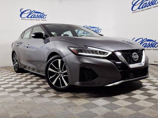 2022 Nissan Maxima SV Xtronic CVT