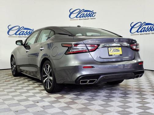 2022 Nissan Maxima SV Xtronic CVT
