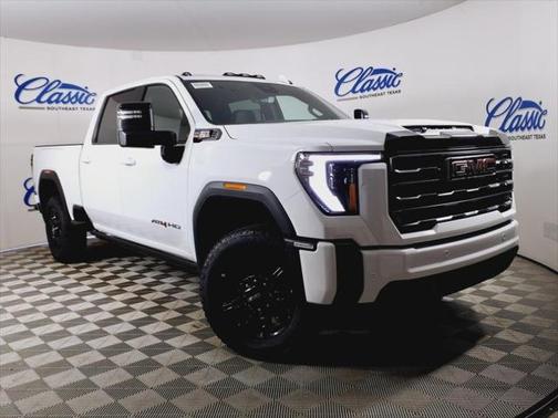 2025 GMC Sierra 2500 AT4