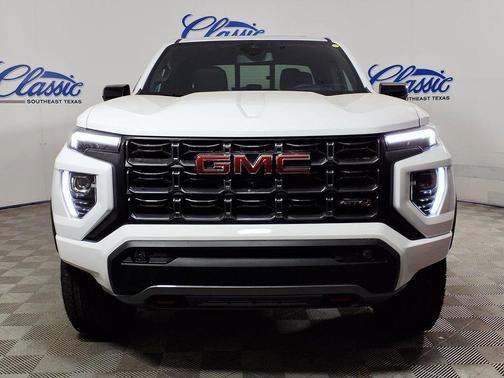 White 2026 GMC Canyon AT4