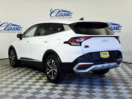 2025 Kia Sportage EX