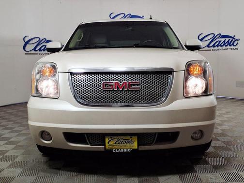 2011 GMC Yukon XL Denali