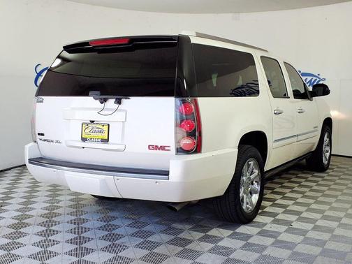 2011 GMC Yukon XL Denali