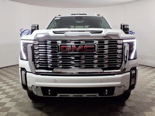 2026 GMC Sierra 2500 Denali