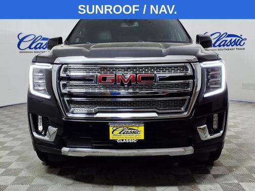 Black 2021 GMC Yukon SLT
