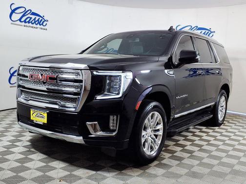 Black 2021 GMC Yukon SLT