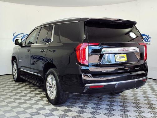 Black 2021 GMC Yukon SLT