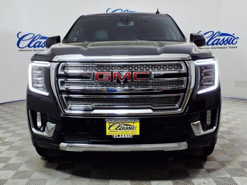 Black 2021 GMC Yukon SLT