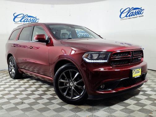 Red 2018 Dodge Durango GT