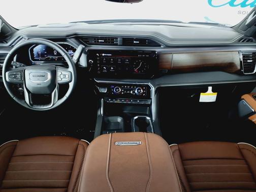 2025 GMC Sierra 2500 Denali Ultimate