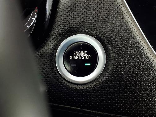 2017 Cadillac XT5 Base