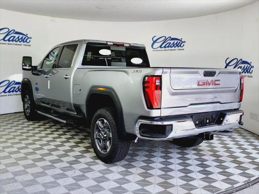2025 GMC Sierra 2500 SLT