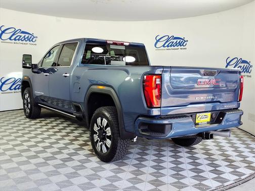 2026 GMC Sierra 2500 Denali