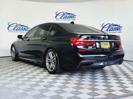 2019 BMW 750 i xDrive