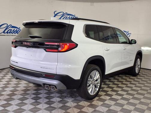 2026 GMC Acadia Elevation AWD