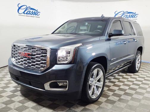 Gray 2019 GMC Yukon Denali