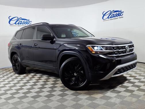 2022 Volkswagen Atlas 2.0T SE w/Technology 4MOTION