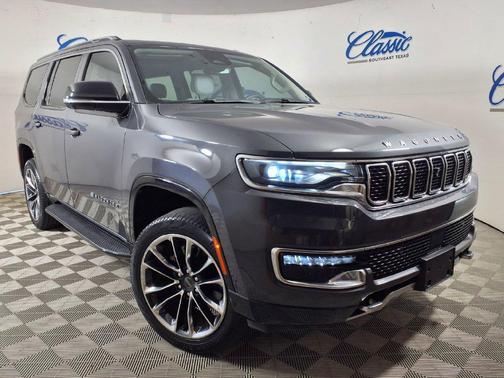 Gray 2023 Jeep Wagoneer Series II 4x4