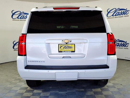 2018 Chevrolet Suburban LT