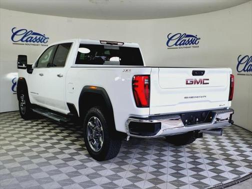 2025 GMC Sierra 2500 SLT