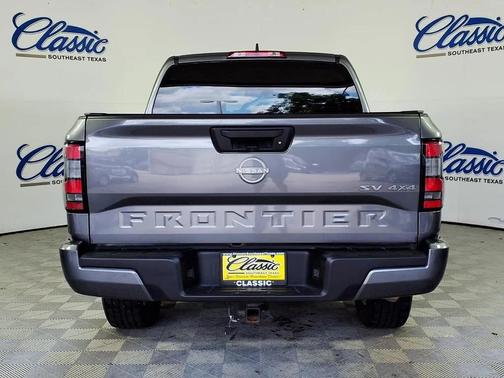Gray 2023 Nissan Frontier SV