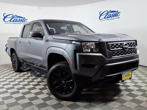 Gray 2023 Nissan Frontier SV