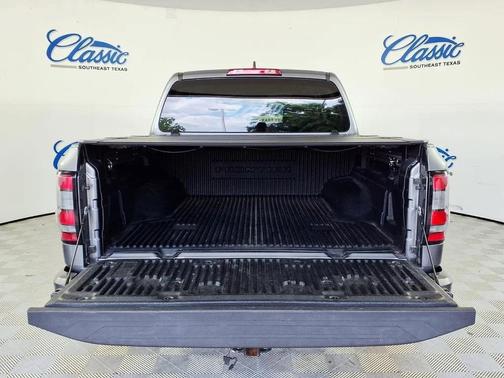 Gray 2023 Nissan Frontier SV