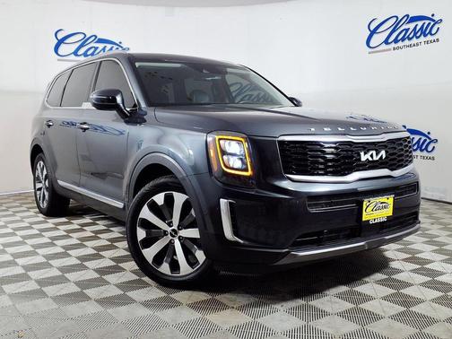 Gray 2022 Kia Telluride EX
