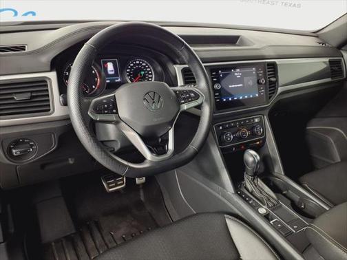 2021 Volkswagen Atlas Cross Sport 3.6L V6 SE w/Technology R-Line