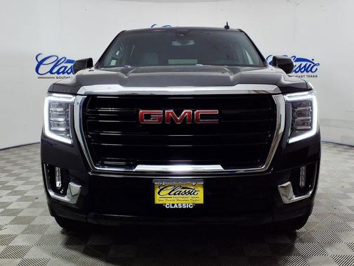 2022 GMC Yukon XL SLE
