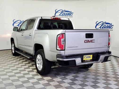 Gray 2016 GMC Canyon SLE