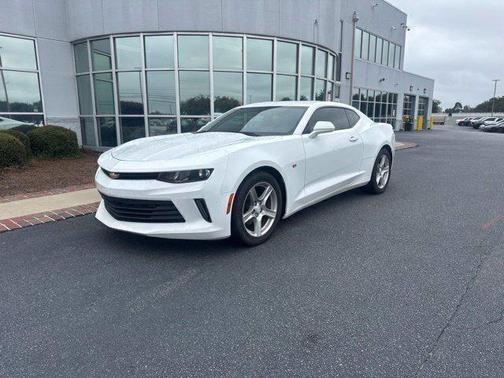 Summit White 2016 Chevrolet Camaro 2LT