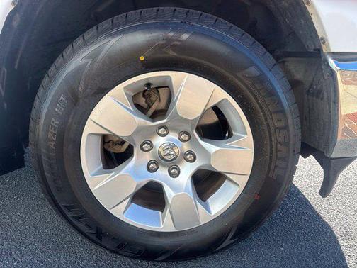 Bright White Clearcoat 2022 RAM 1500 Big Horn/Lone Star