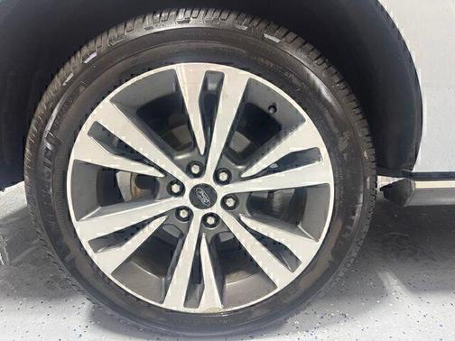 Iconic Silver Metallic 2021 Ford Expedition Limited