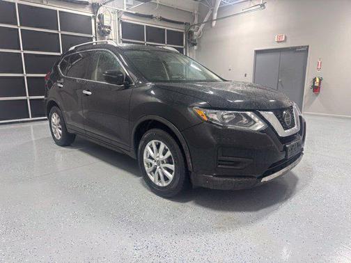 Magnetic Black Pearl 2020 Nissan Rogue SV