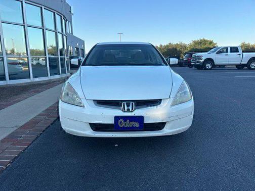 Taffeta White 2005 Honda Accord 2.4 LX