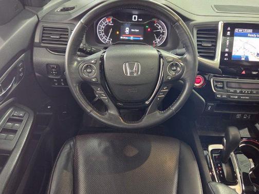 Crystal Black Pearl 2019 Honda Ridgeline Black