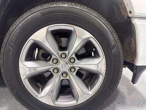 Bright White Clearcoat 2020 RAM 1500 Limited