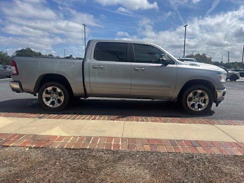 Billet Silver Metallic Clearcoat 2022 RAM 1500 Big Horn/Lone Star