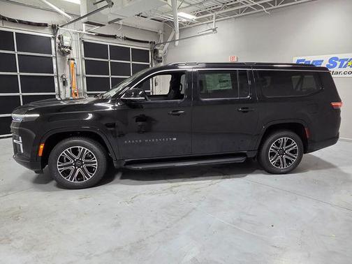 High Gloss Black 2026 Jeep Grand Wagoneer L 4x4