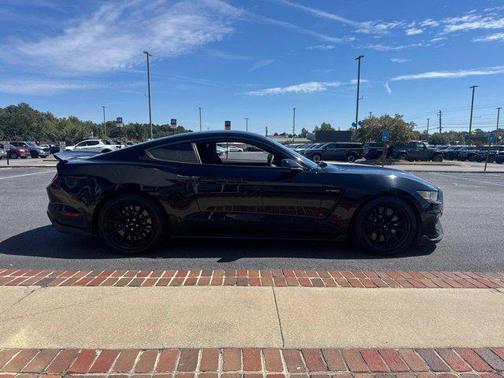 Shadow Black 2017 Ford Shelby GT350 Base